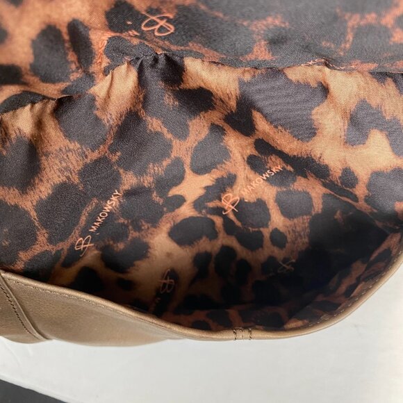 B. Makowsky Leather Purse Champagne Gold Multiple Pockets Animal Print Lining - Picture 13 of 16